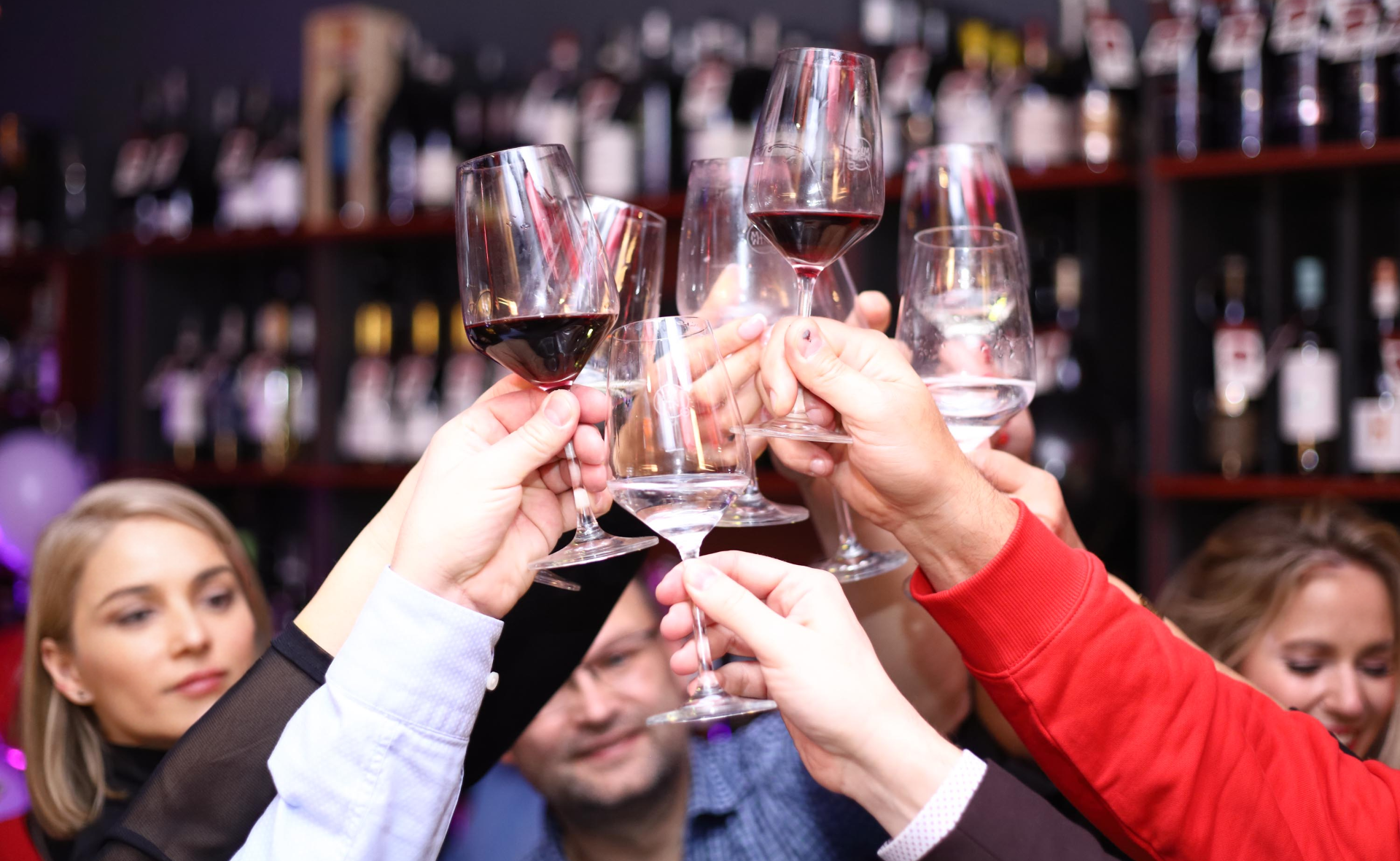 "Noc otwartej butelki" w MineWine